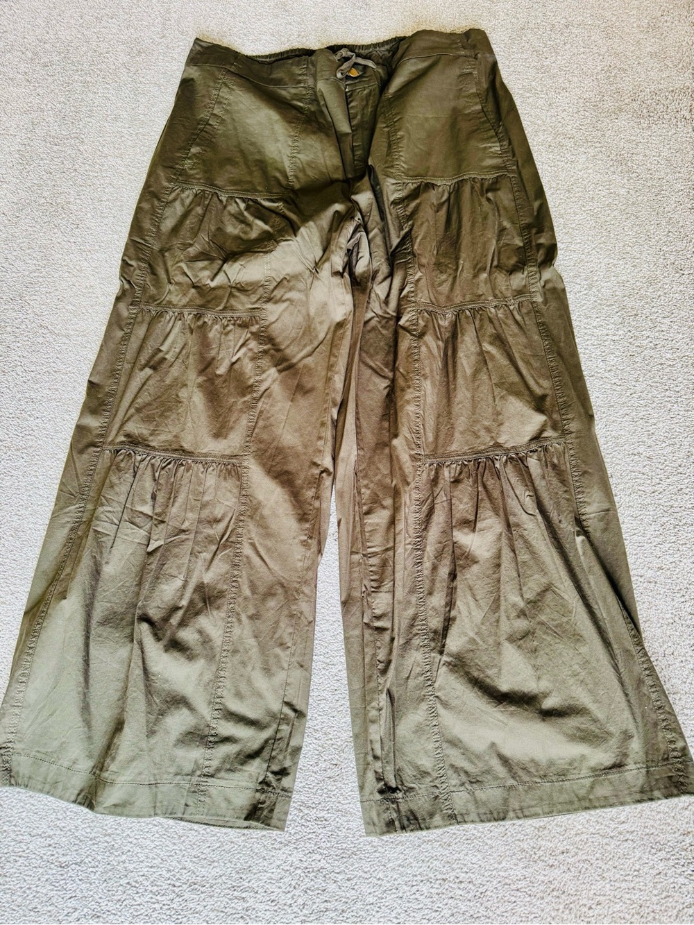 Wearables Wide Leg Tiered Drawstring Pants by XCVI- Olive SZ 2X. Never Worn - Picture 2 of 3